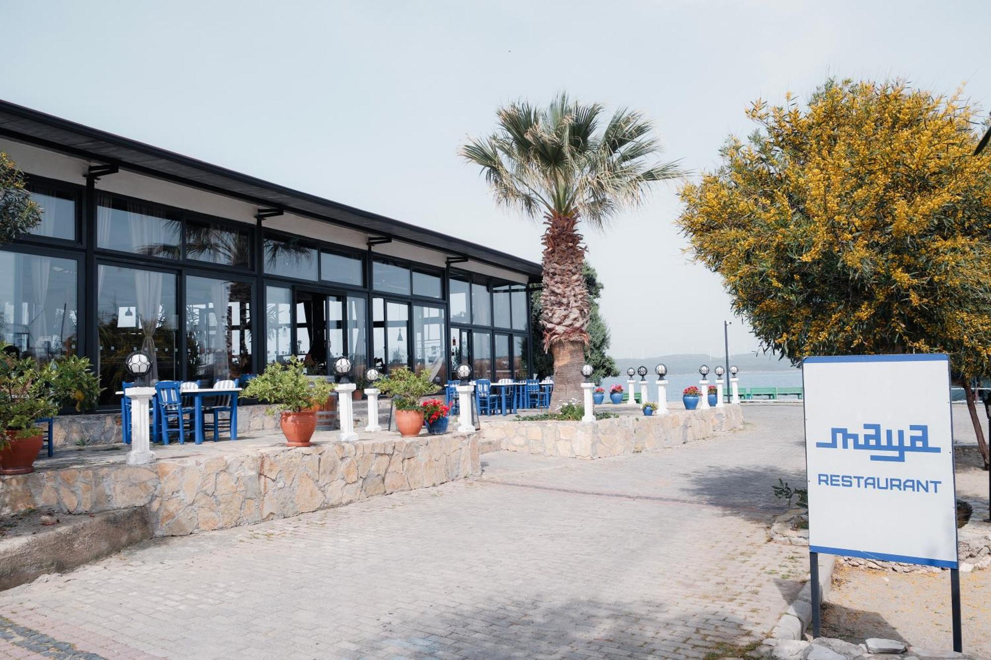 Maya Bistro Hotel & Beach Siğacık Exteriör bild
